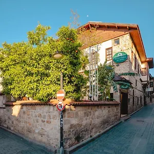 4* Hotel Mediterra Art