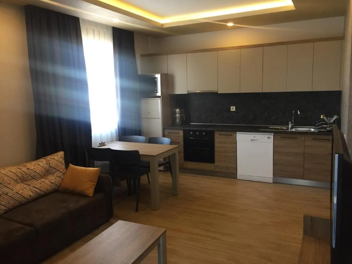 מלון דירות אנטליה Golden World Suite Hotel
